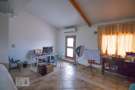 Casa à venda com 600m², 8 quartos e 4 vagas Casa à venda com 600m², 8 quartos e 4 vagasQuarto Suíte 4