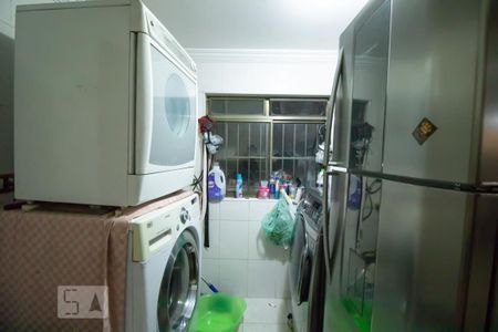 Casa à venda com 600m², 8 quartos e 4 vagas Casa à venda com 600m², 8 quartos e 4 vagasÁrea de Serviço