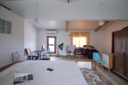 Casa à venda com 600m², 8 quartos e 4 vagas Casa à venda com 600m², 8 quartos e 4 vagasQuarto Suíte 4