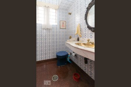 Casa para alugar com 400m², 4 quartos e 6 vagas Casa para alugar com 400m², 4 quartos e 6 vagasLavabo