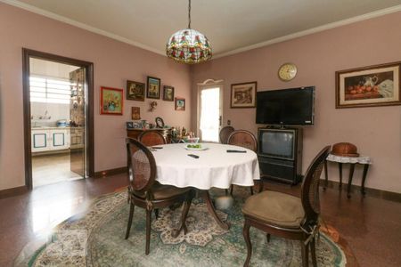 Casa para alugar com 400m², 4 quartos e 6 vagas Casa para alugar com 400m², 4 quartos e 6 vagasSala de Jantar