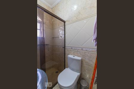 Casa à venda com 209m², 3 quartos e 2 vagas Casa à venda com 209m², 3 quartos e 2 vagasBanheiro