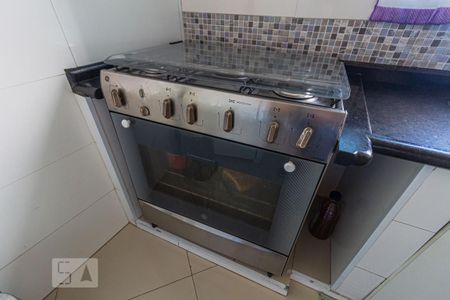 Casa à venda com 209m², 3 quartos e 2 vagas Casa à venda com 209m², 3 quartos e 2 vagasCozinha - Fogão
