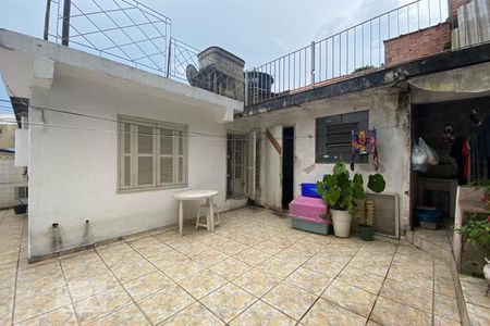 Casa à venda com 70m², 2 quartos e 1 vaga Casa à venda com 70m², 2 quartos e 1 vagaQuintal