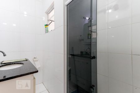 Casa à venda com 107m², 2 quartos e 2 vagasBanheiro da Suíte