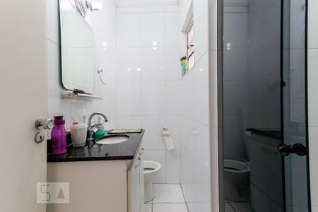 Casa à venda com 107m², 2 quartos e 2 vagasBanheiro da Suíte