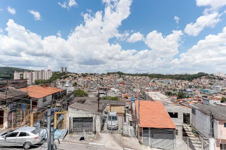 Casa à venda com 107m², 2 quartos e 2 vagasVista