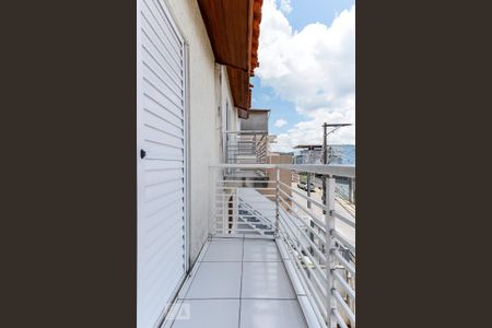 Casa à venda com 107m², 2 quartos e 2 vagasSacada da Suíte 