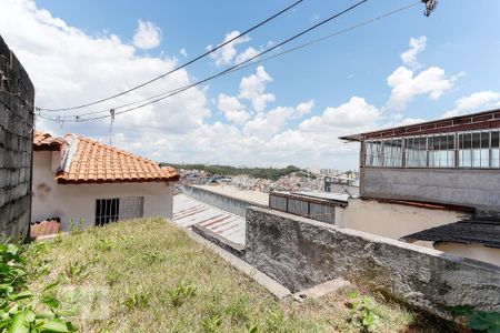 Casa à venda com 107m², 2 quartos e 2 vagasEscada Terraço