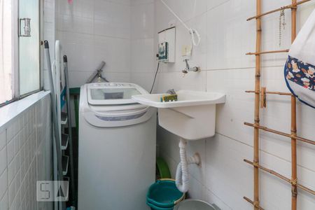 Apartamento à venda com 66m², 3 quartos e 1 vaga Apartamento à venda com 66m², 3 quartos e 1 vagaÁrea de serviço