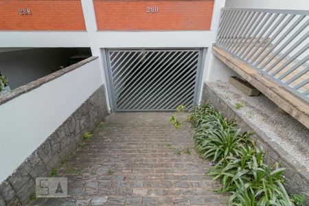 Casa à venda com 260m², 4 quartos e 3 vagasEntrada