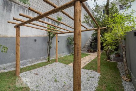 Casa à venda com 260m², 4 quartos e 3 vagasQuintal - Piso Inferior