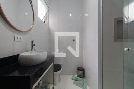 Casa à venda com 200m², 3 quartos e 1 vaga Casa à venda com 200m², 3 quartos e 1 vagaBanheiro