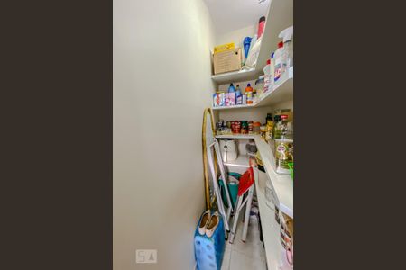 Apartamento à venda com 136m², 3 quartos e 5 vagasDispensa