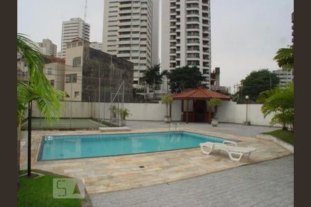 Apartamento à venda com 333m², 4 quartos e 3 vagas Apartamento à venda com 333m², 4 quartos e 3 vagasÁrea Externa