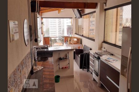 Apartamento à venda com 333m², 4 quartos e 3 vagas Apartamento à venda com 333m², 4 quartos e 3 vagasCozinha