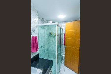 Apartamento à venda com 144m², 3 quartos e 2 vagas Apartamento à venda com 144m², 3 quartos e 2 vagasBanheiro da Suíte 1