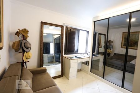 Apartamento para alugar com 230m², 3 quartos e 5 vagassuíte 1