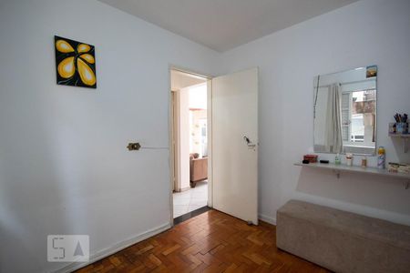 Casa à venda com 100m², 3 quartos e 2 vagas Casa à venda com 100m², 3 quartos e 2 vagasQuarto 2