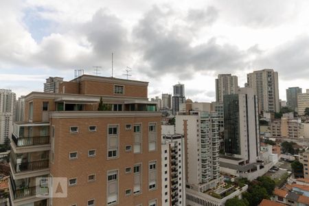 Apartamento à venda com 373m², 4 quartos e 4 vagas Apartamento à venda com 373m², 4 quartos e 4 vagasVista da Varanda da Suíte 2