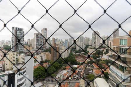 Apartamento à venda com 373m², 4 quartos e 4 vagas Apartamento à venda com 373m², 4 quartos e 4 vagasVista da Sala 1