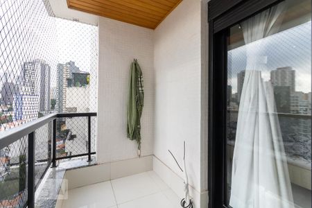 Apartamento à venda com 373m², 4 quartos e 4 vagas Apartamento à venda com 373m², 4 quartos e 4 vagasVaranda da Suíte 1