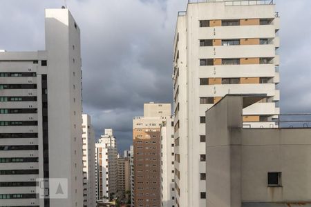 Apartamento à venda com 373m², 4 quartos e 4 vagas Apartamento à venda com 373m², 4 quartos e 4 vagasVista da Cozinha 1