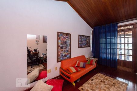 Casa à venda com 525m², 4 quartos e 8 vagasQuarto 2