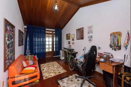 Casa à venda com 525m², 4 quartos e 8 vagasQuarto 2