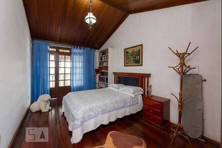 Casa à venda com 525m², 4 quartos e 8 vagasQuarto 3