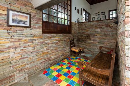 Casa à venda com 525m², 4 quartos e 8 vagasSala