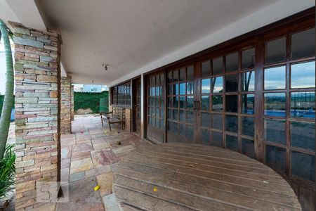 Casa à venda com 525m², 4 quartos e 8 vagasVaranda da Sala