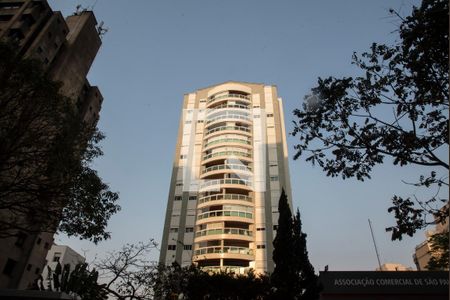 Apartamento à venda com 130m², 3 quartos e 3 vagasFachada