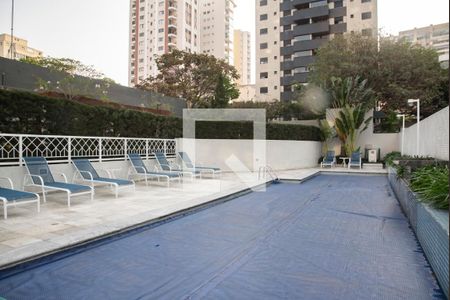 Apartamento à venda com 130m², 3 quartos e 3 vagasÁrea comum - Piscina