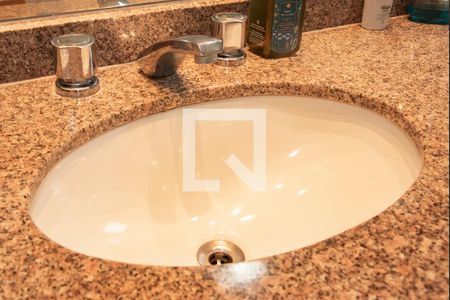 Apartamento à venda com 130m², 3 quartos e 3 vagasBanheiro da Suíte