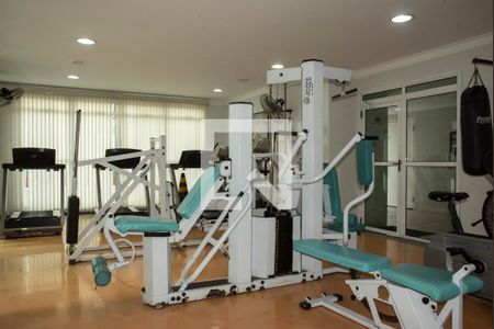 Apartamento à venda com 130m², 3 quartos e 3 vagasÁrea comum - Academia