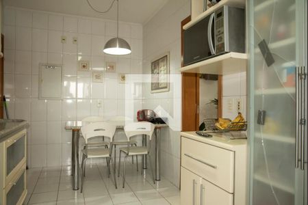 Apartamento à venda com 130m², 3 quartos e 3 vagasCozinha