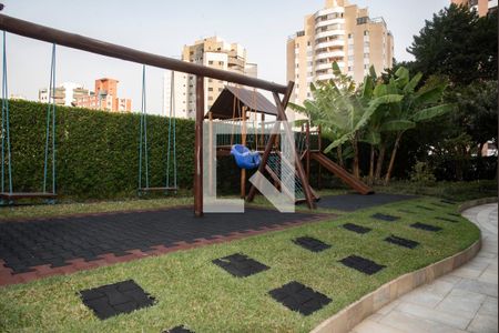 Apartamento à venda com 130m², 3 quartos e 3 vagasÁrea comum - Playground