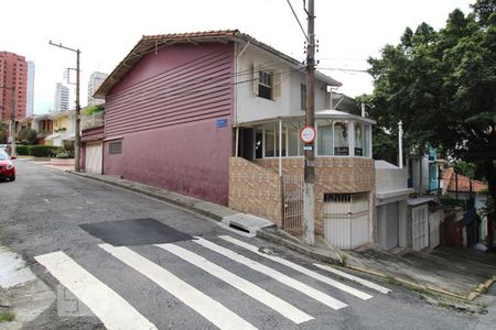 Casa à venda com 120m², 2 quartos e 1 vagaFachada