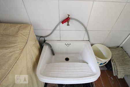 Casa à venda com 120m², 2 quartos e 1 vagaDetalhe da área de serviço - Tanque