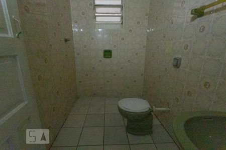 Banheiro de casa para alugar com 1 quarto, 30m² em Casa Grande, Diadema