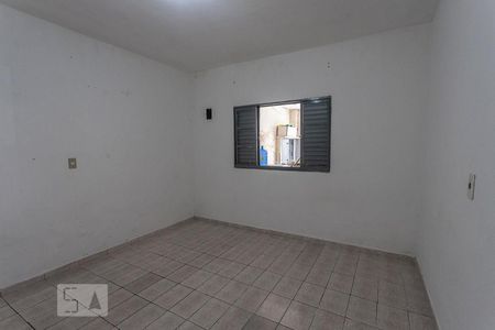 Quarto de casa para alugar com 1 quarto, 30m² em Casa Grande, Diadema