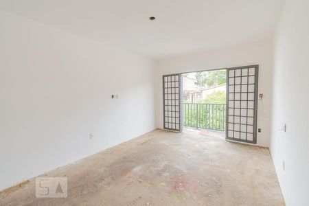 Casa à venda com 240m², 4 quartos e 5 vagas Casa à venda com 240m², 4 quartos e 5 vagasQuarto 3 - Suíte