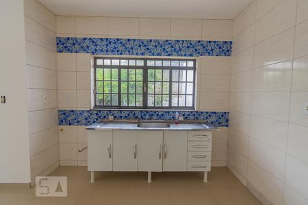 Casa à venda com 240m², 4 quartos e 5 vagas Casa à venda com 240m², 4 quartos e 5 vagasCozinha - Armários