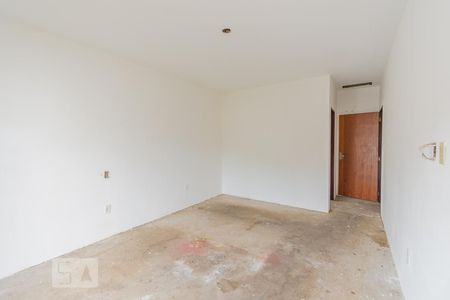 Casa à venda com 240m², 4 quartos e 5 vagas Casa à venda com 240m², 4 quartos e 5 vagasQuarto 3 - Suíte