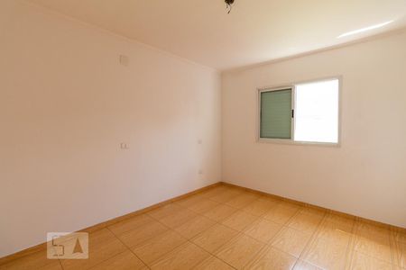 Casa à venda com 150m², 3 quartos e 4 vagas Casa à venda com 150m², 3 quartos e 4 vagasQuarto 1