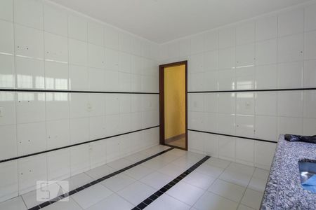 Casa à venda com 150m², 3 quartos e 4 vagas Casa à venda com 150m², 3 quartos e 4 vagasCozinha