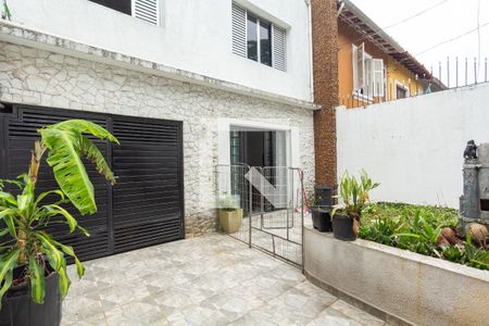 Casa à venda com 150m², 3 quartos e 3 vagas Casa à venda com 150m², 3 quartos e 3 vagasGaragem