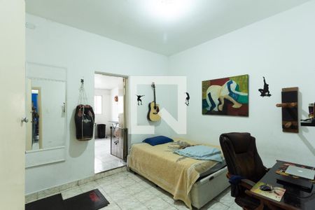 Casa à venda com 150m², 3 quartos e 3 vagas Casa à venda com 150m², 3 quartos e 3 vagasQuarto 2