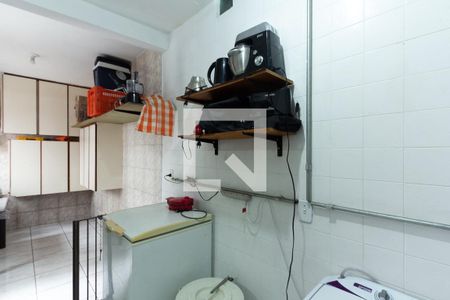 Casa à venda com 150m², 3 quartos e 3 vagas Casa à venda com 150m², 3 quartos e 3 vagasÁrea de Serviço